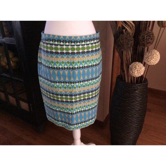 JCrew The Pencil Skirt Sz 6 - Picture 2 of 9